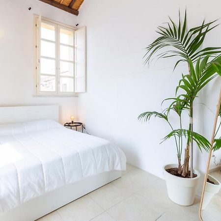 Castello Attic Sunset Terrace Apartman Cagliari Kültér fotó