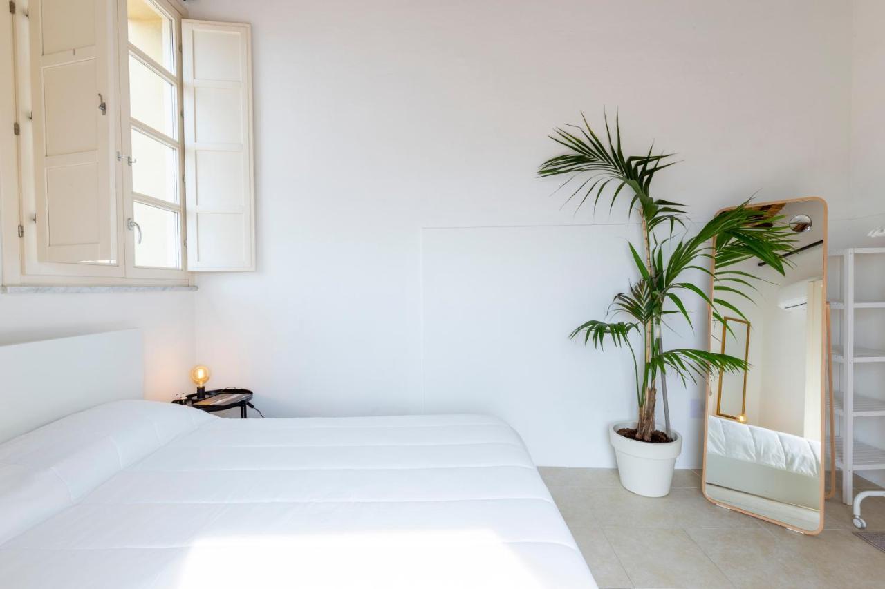 Castello Attic Sunset Terrace Apartman Cagliari Kültér fotó