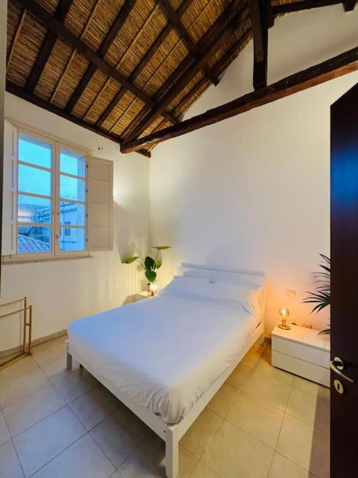 Castello Attic Sunset Terrace Apartman Cagliari Kültér fotó